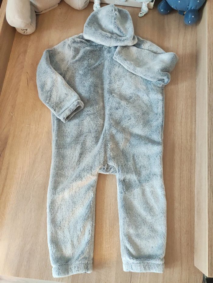 Sur pyjama - photo numéro 4