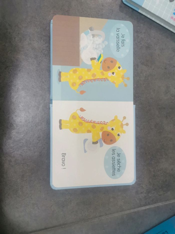 Livre bébé A table ! - photo numéro 6