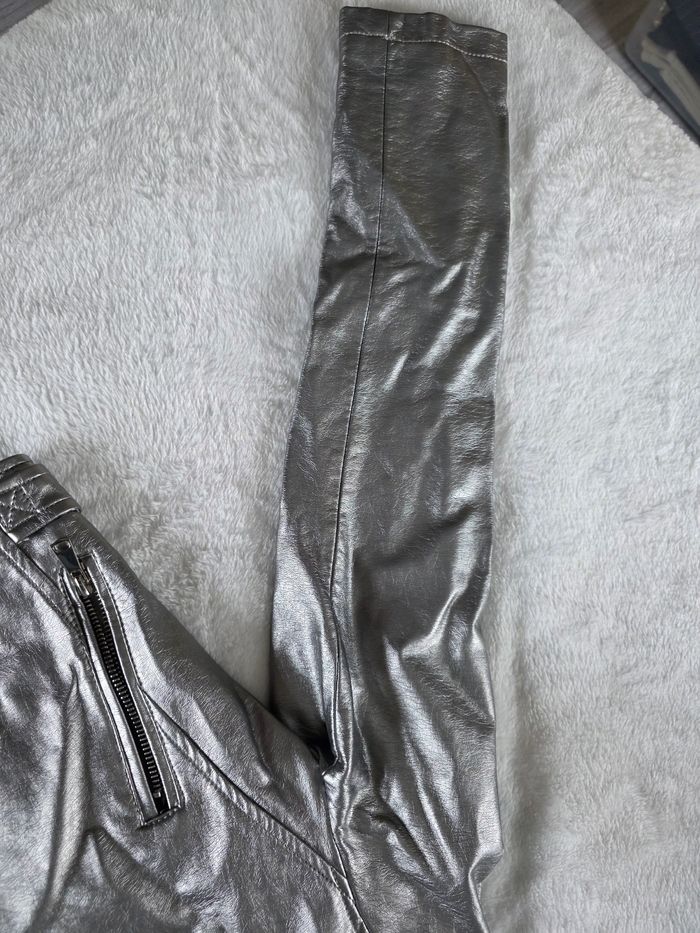 Veste en cuir grise - photo numéro 4