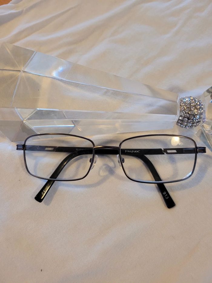 Monture lunettes homme solide - photo numéro 2