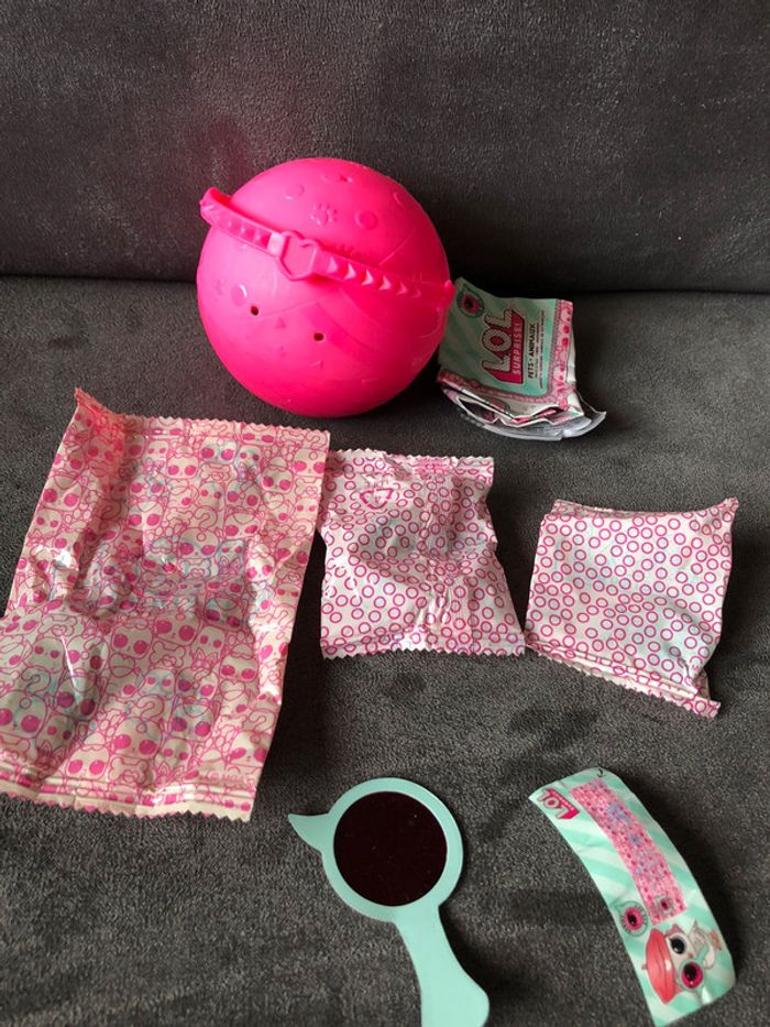 LoL surprise Miss Skunk pet - photo numéro 7