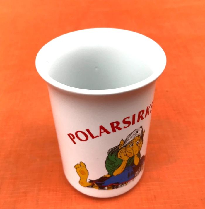 Tasse / Mug  Porcelaine blanche décor Troll  Polarsirkelen - photo numéro 2
