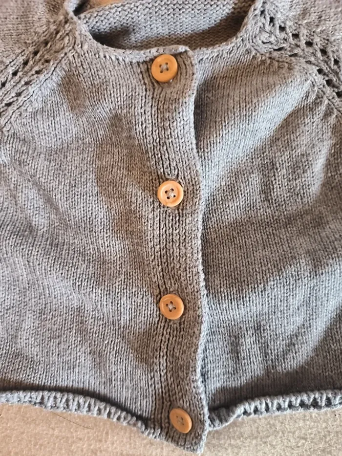 Veste grise bébé - photo numéro 4