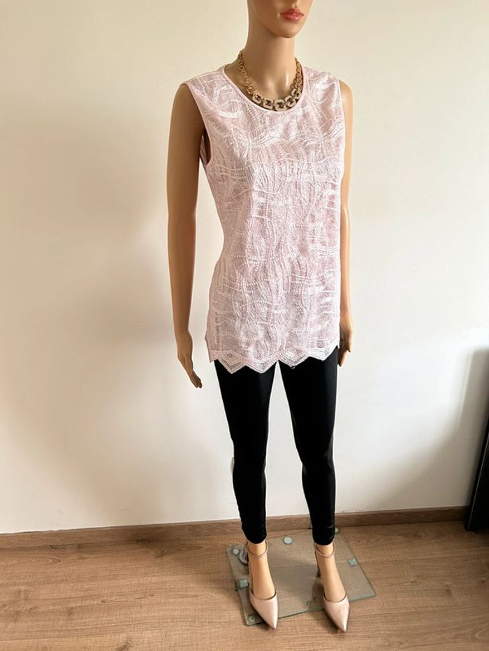 Haut rose neuf sans manches Lizabella taille UK 10 (valeur 90€) - photo numéro 4