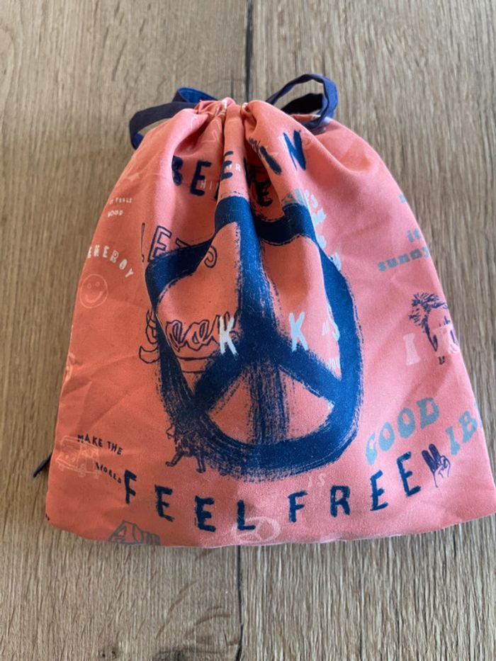 Short de bain ikks taille 10 ans excellent état - photo numéro 16