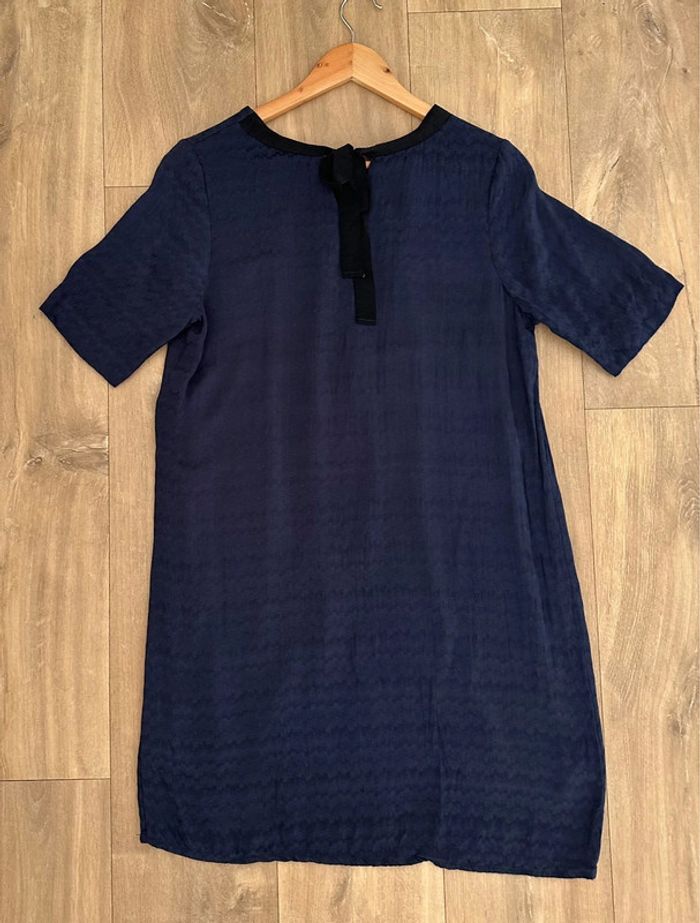 Jolie robe bleue marine • Grace&Mila • Taille 40 - photo numéro 3