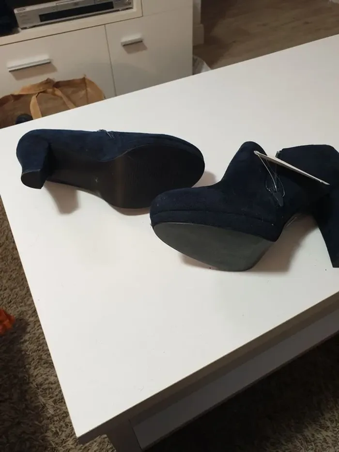 chaussures noire T 39 - photo numéro 2