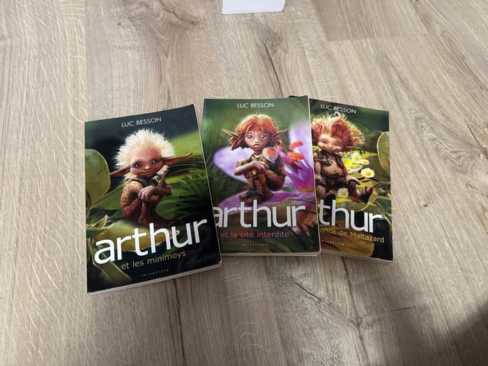 Lot des 3 tommes de Luc besson Arthur