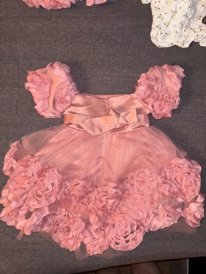 Grosse robe bébé - photo numéro 3