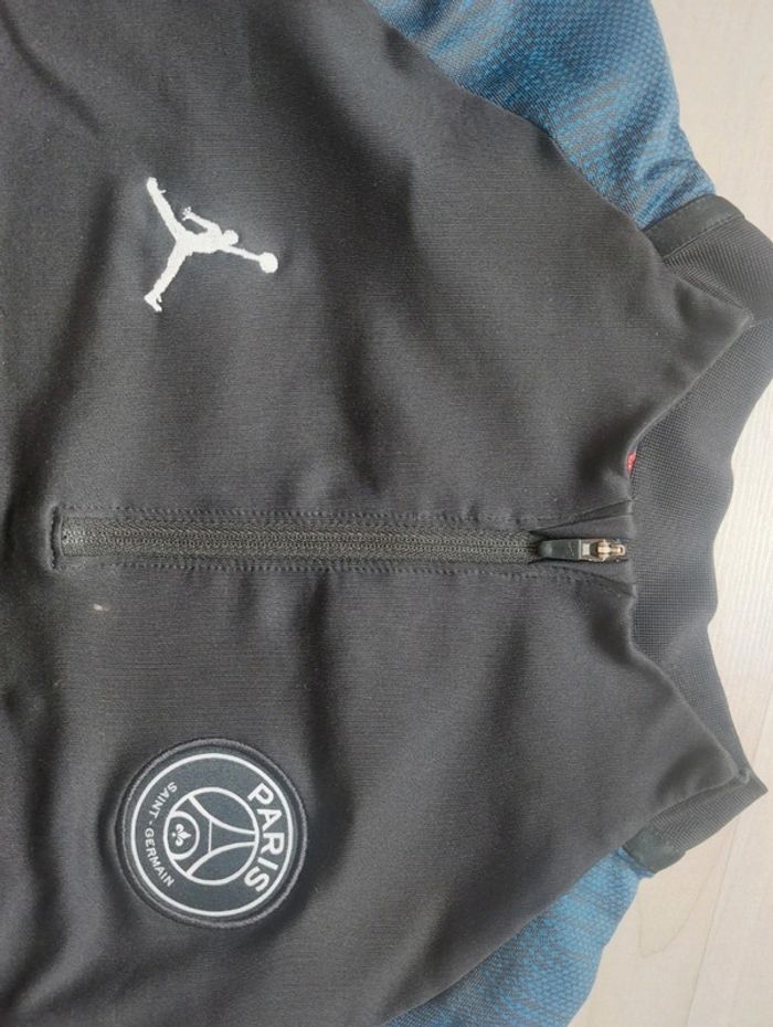 Sweat PSG 14ans - photo numéro 2