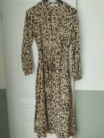 Robe longue léopard Promod 36 neuve sans étiquette
