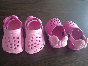 Crocs fille T18