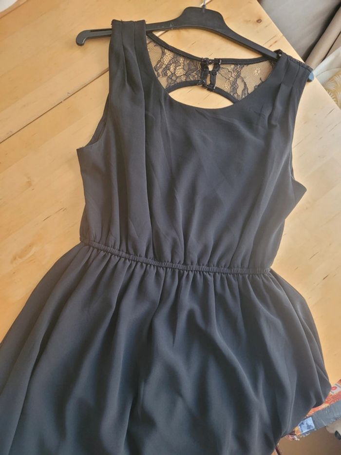 Robe noir fluide