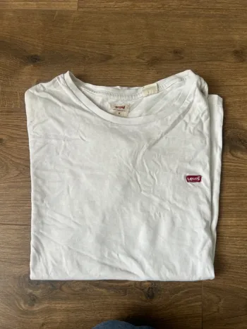 TEE shirt Lévis
