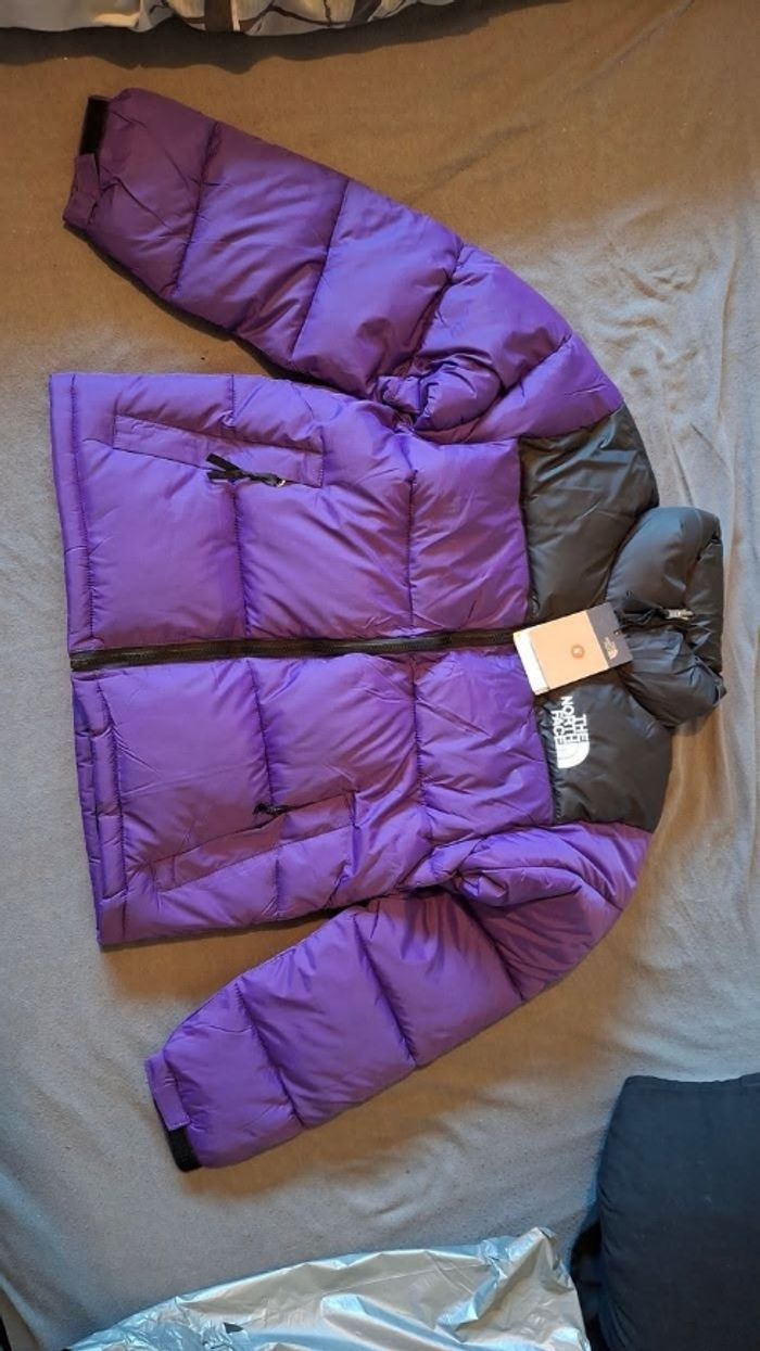 Doudoune The North Face 700 violette T: XL - photo numéro 3