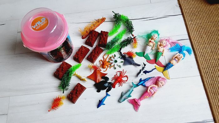 Jeu jouet 33 pièces Mermaid figurine playset wild republic mer et sirènes