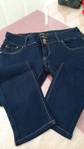 Pantalon jeans taille 42