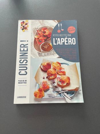 Livre cuisine apéritif recette Larousse