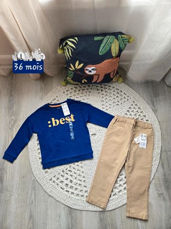 Ensemble Kiabi neuf best 36 mois