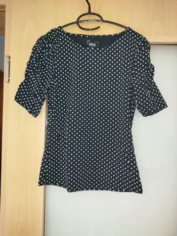 T-shirt noir femme à pois blanc neuf cache cache