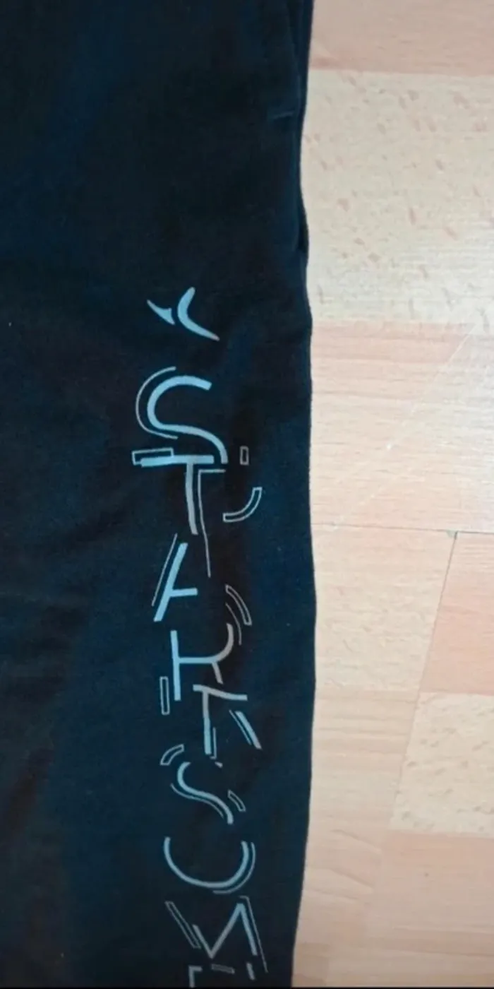 Jogging noir Decathlon domyos 12 ans
#lama20212_12ansJogging noir Decathlon domyos 12 ans - photo numéro 2