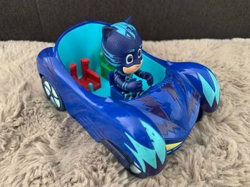 Jouet « Pyjamasques »  Voiture + figurine Yoyo rapido
