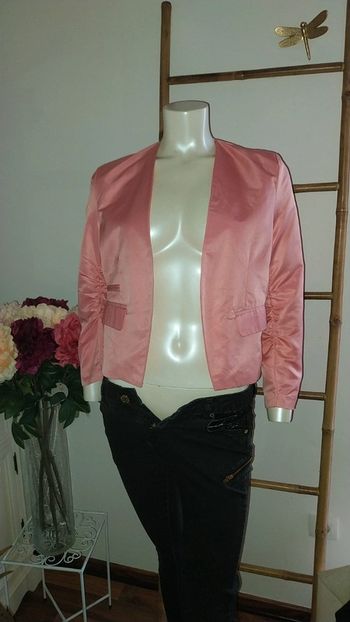 Blazer/ Veste satiné rose saumon by H&M Taille 38 excellent état