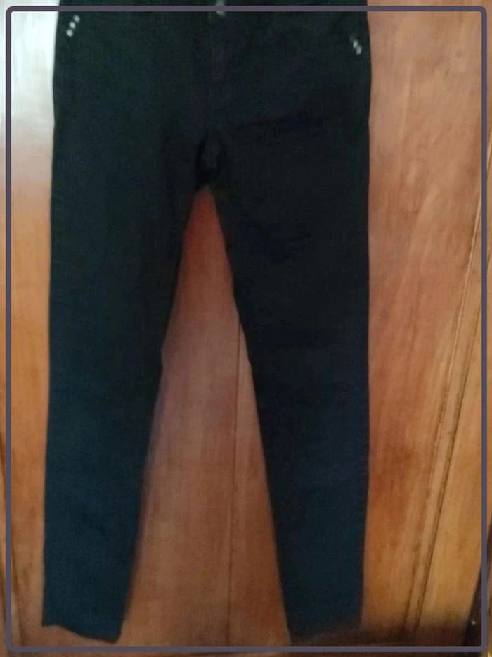 Pantalon noir Bonobo taille 34 très bon état