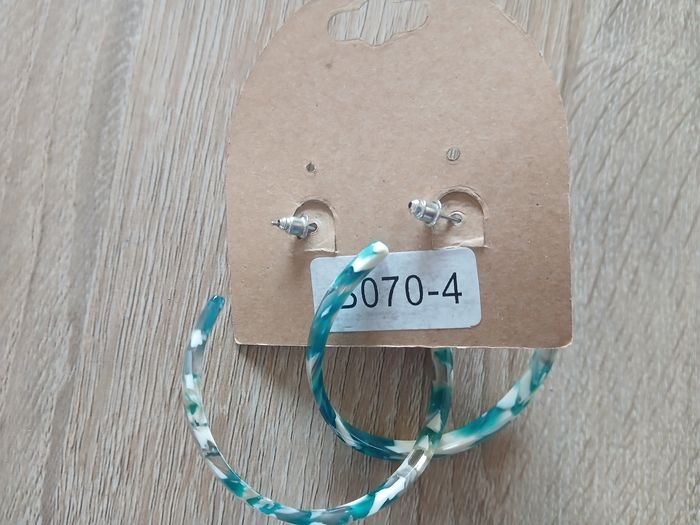 Boucles d'oreilles - photo numéro 2