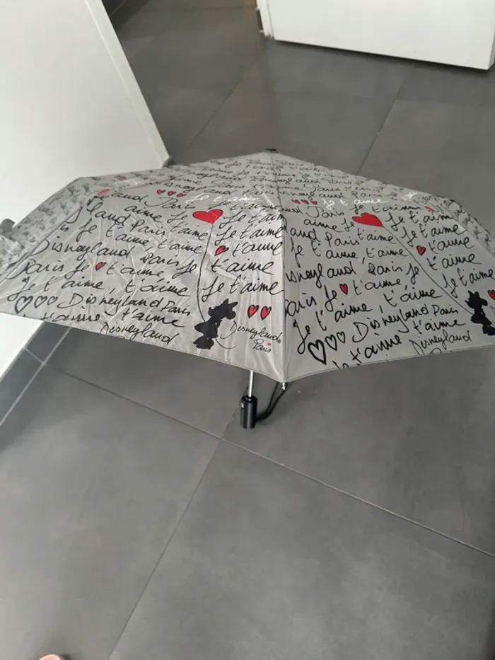 Joli parapluie - photo numéro 2
