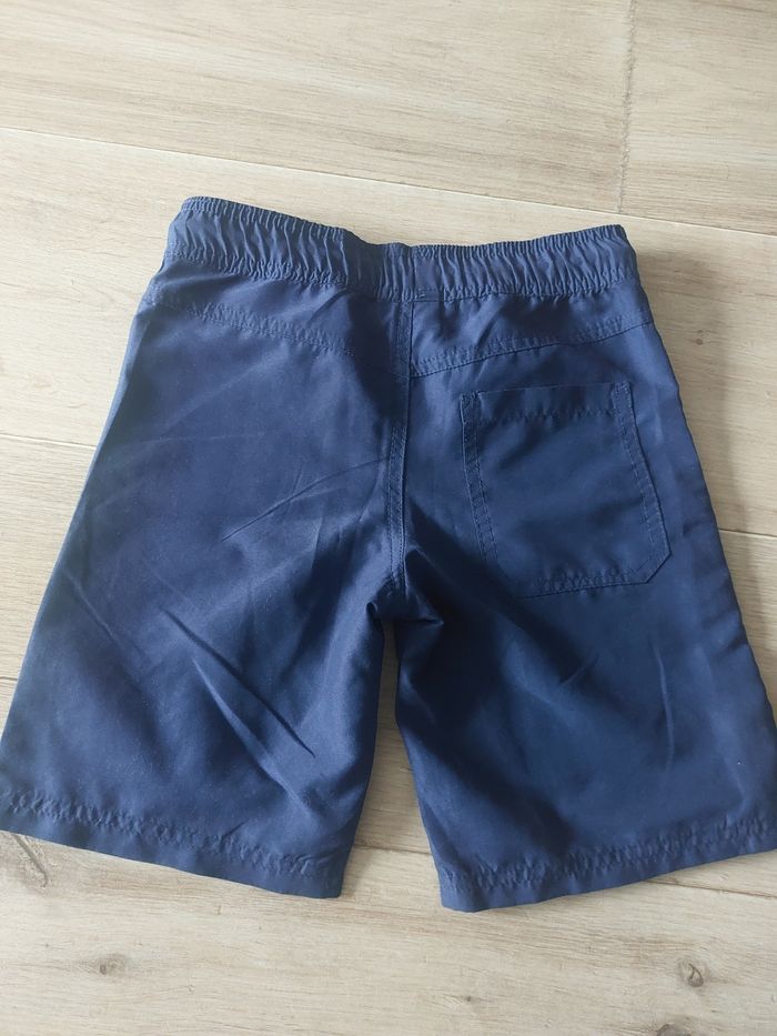 Short taille 8 ans C&A - photo numéro 2