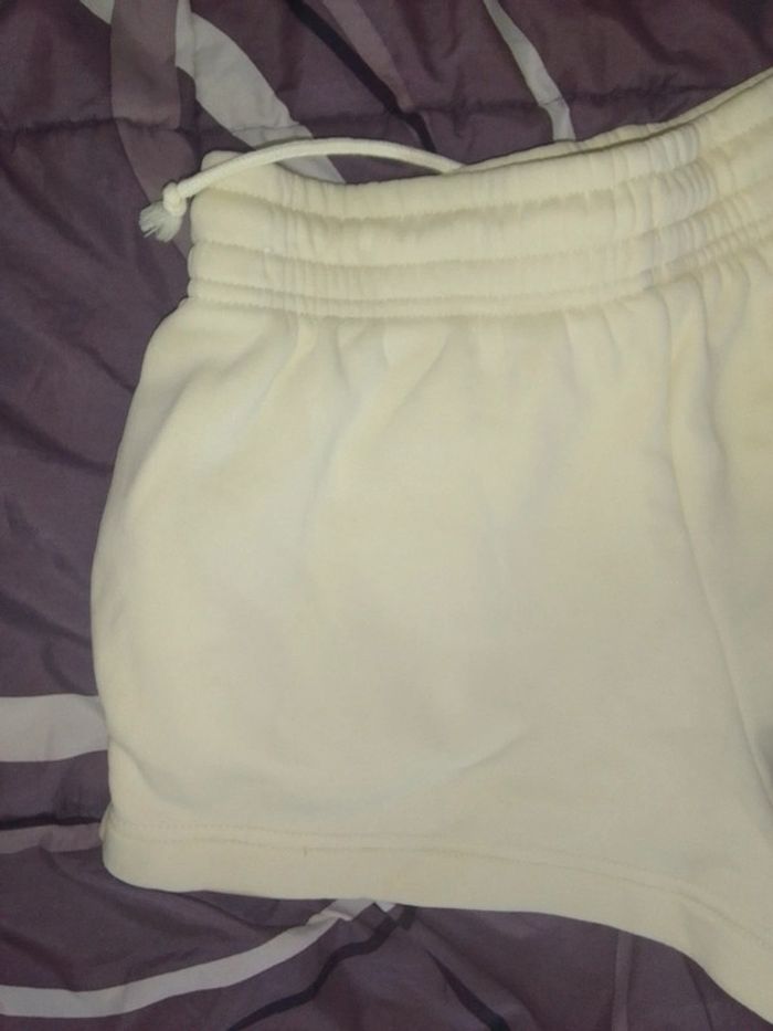 Short Nike femme - photo numéro 6