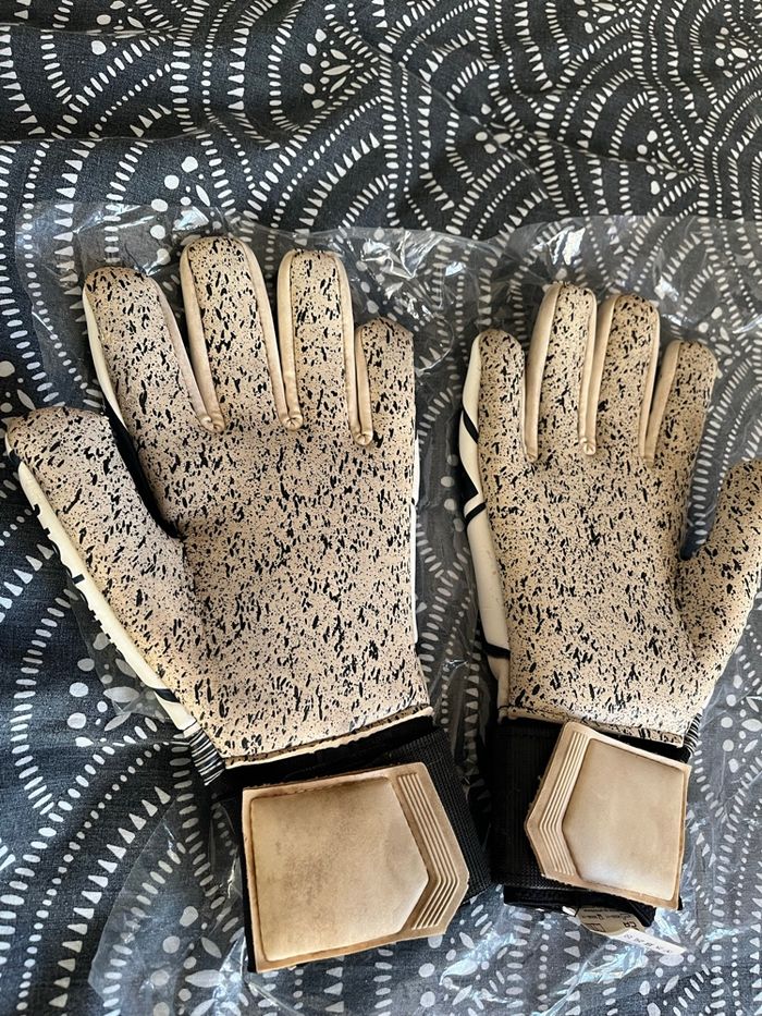 Gant de foot - photo numéro 3