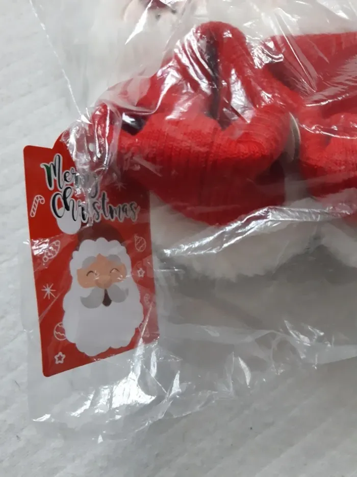 Chaussons Père Noël Lefties 12/24 mois neufs - photo numéro 5