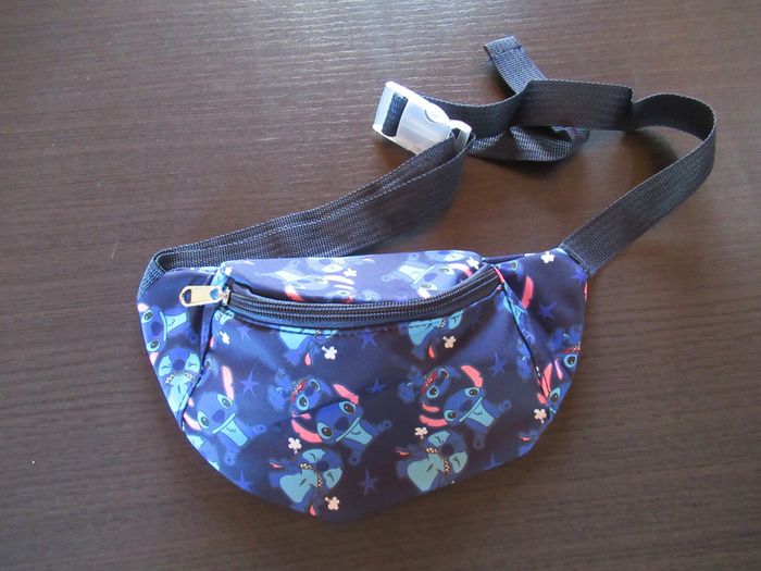 Sac banane Stitch neuf