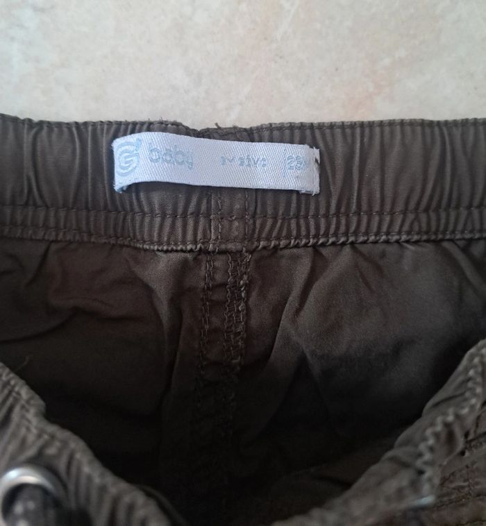 Bermuda taille élastique marron 23 mois 👦 Gemo en TBE - photo numéro 2