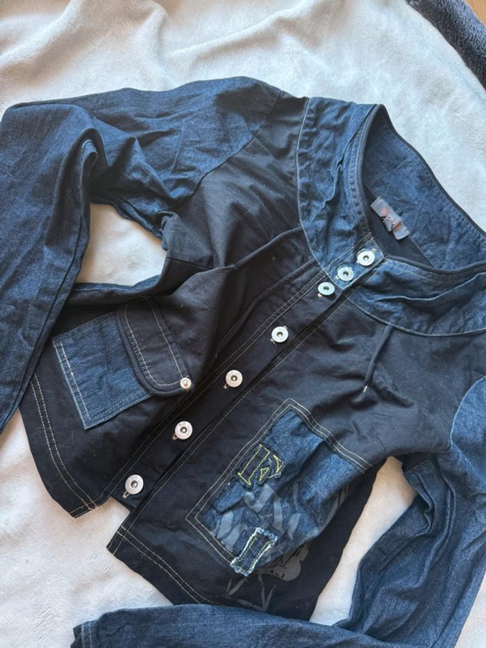 Veste / Blouse courte effet jean