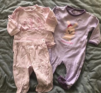Lot 2 pyjamas 3 mois