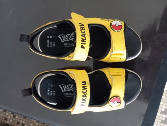 Sandale Pikachu - photo numéro 3