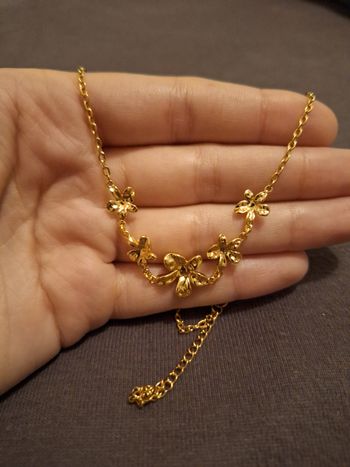 Collier a fleur ( acier inoxydable )