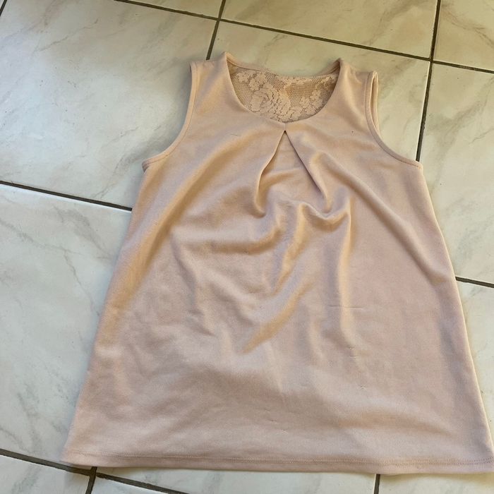 Débardeur beige dentelle