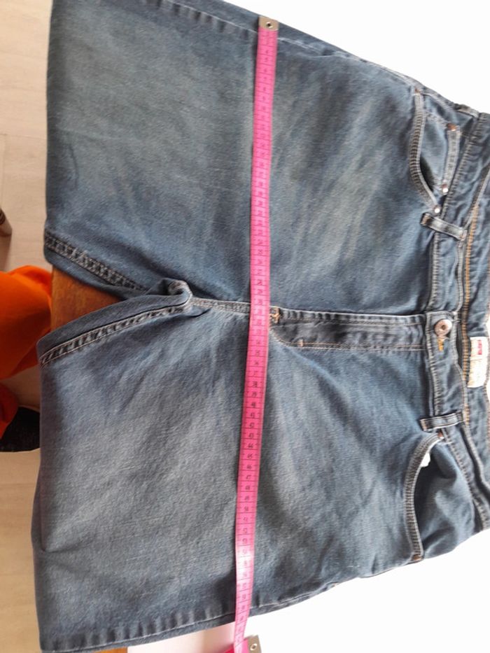 Très beau jean effet vieilli Wrangler athletic fit 38×32 - photo numéro 7