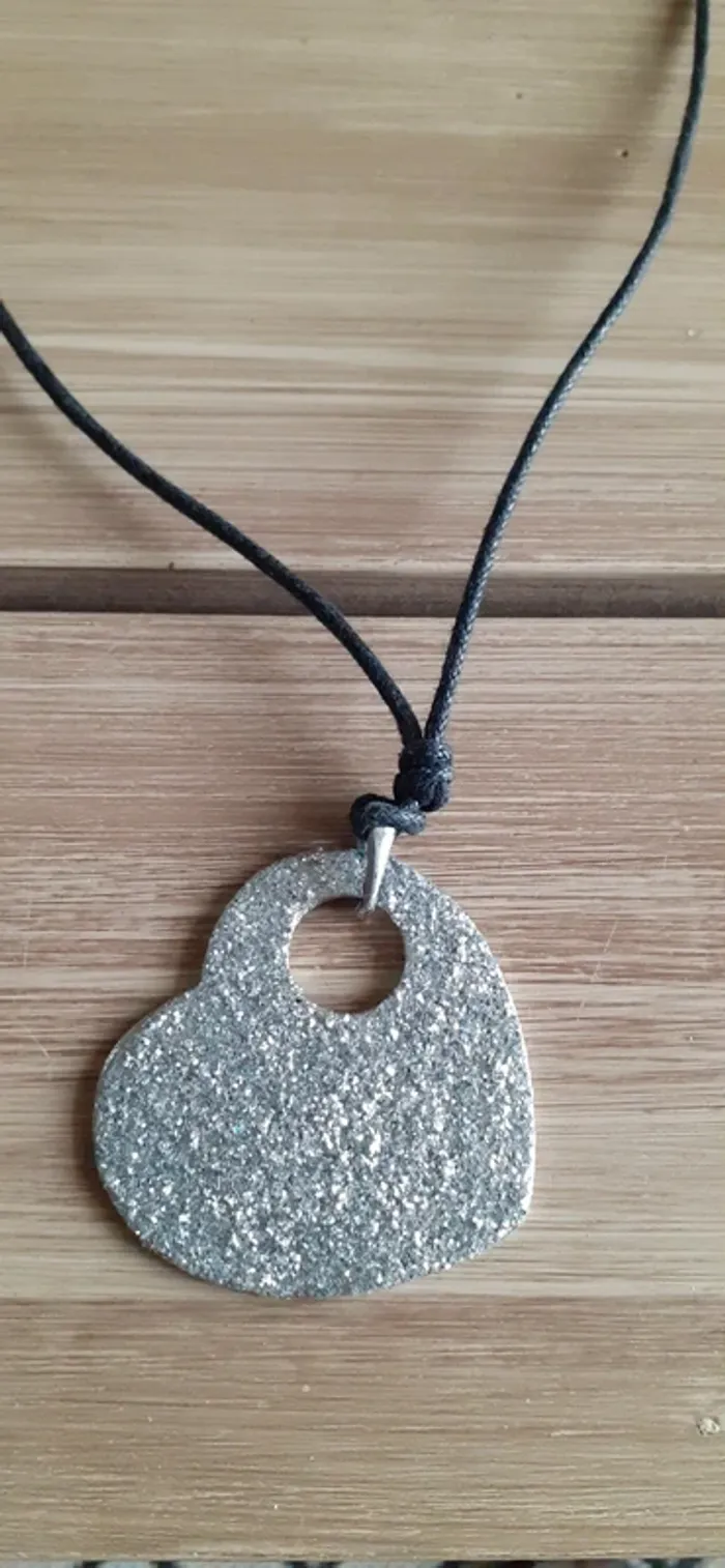 Joli pendentif coeur. - photo numéro 6