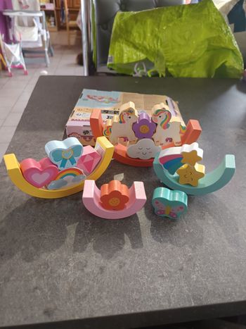 Jeu en bois licorne