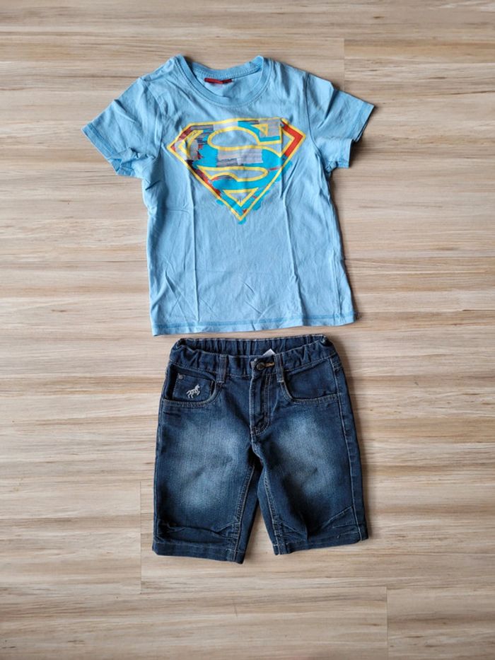 Shorts en jeans et t-shirts garcon 4 ans, très bon état. - photo numéro 2
