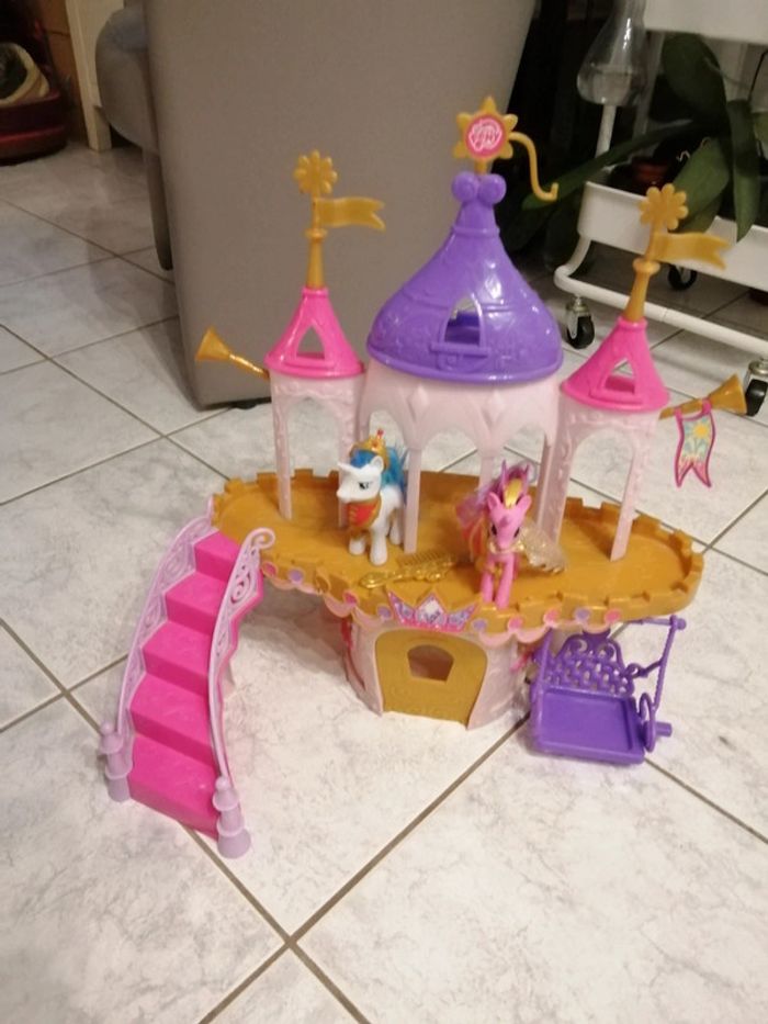 Château little Pony - photo numéro 2