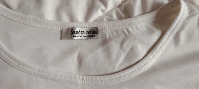 T-shirt Sandra Fellini – Taille estimée S/M - photo numéro 2