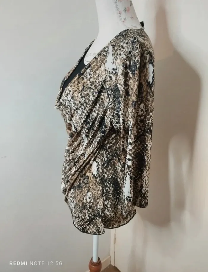 Magnifique blouse taille 38 - photo numéro 3