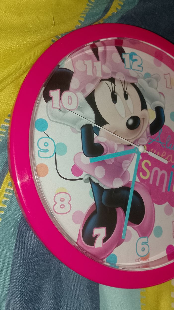 Horloge Minnie - photo numéro 2