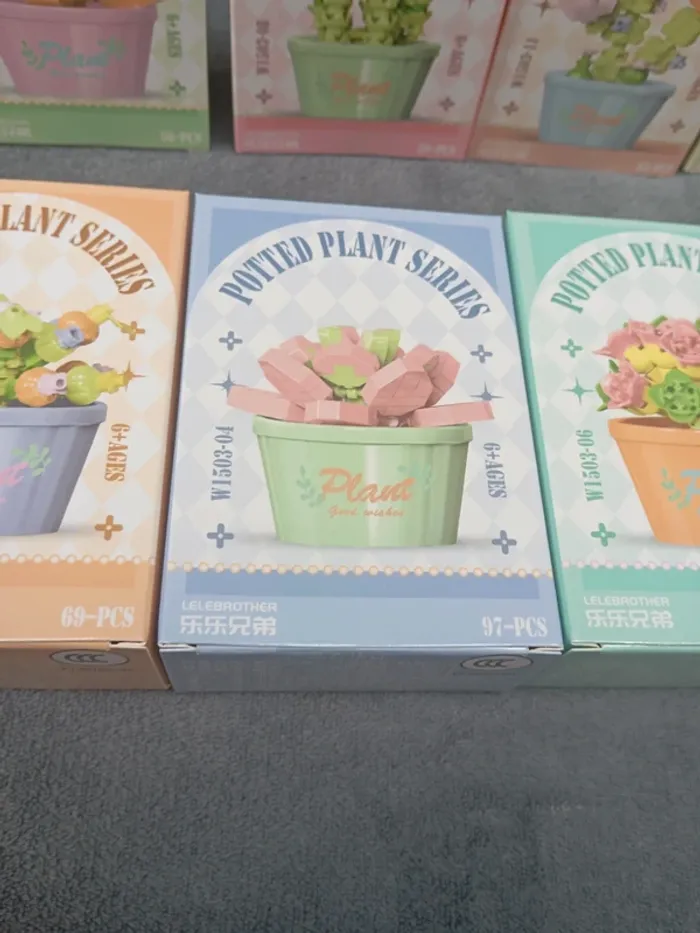 Petit pot de fleur en lego - photo numéro 11